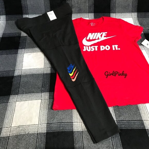 womens Nike leggings OUTFIT WITH RED SHORT SLEEVED LOGO TEE MEDIUM/LARGE - Picture 5 of 10